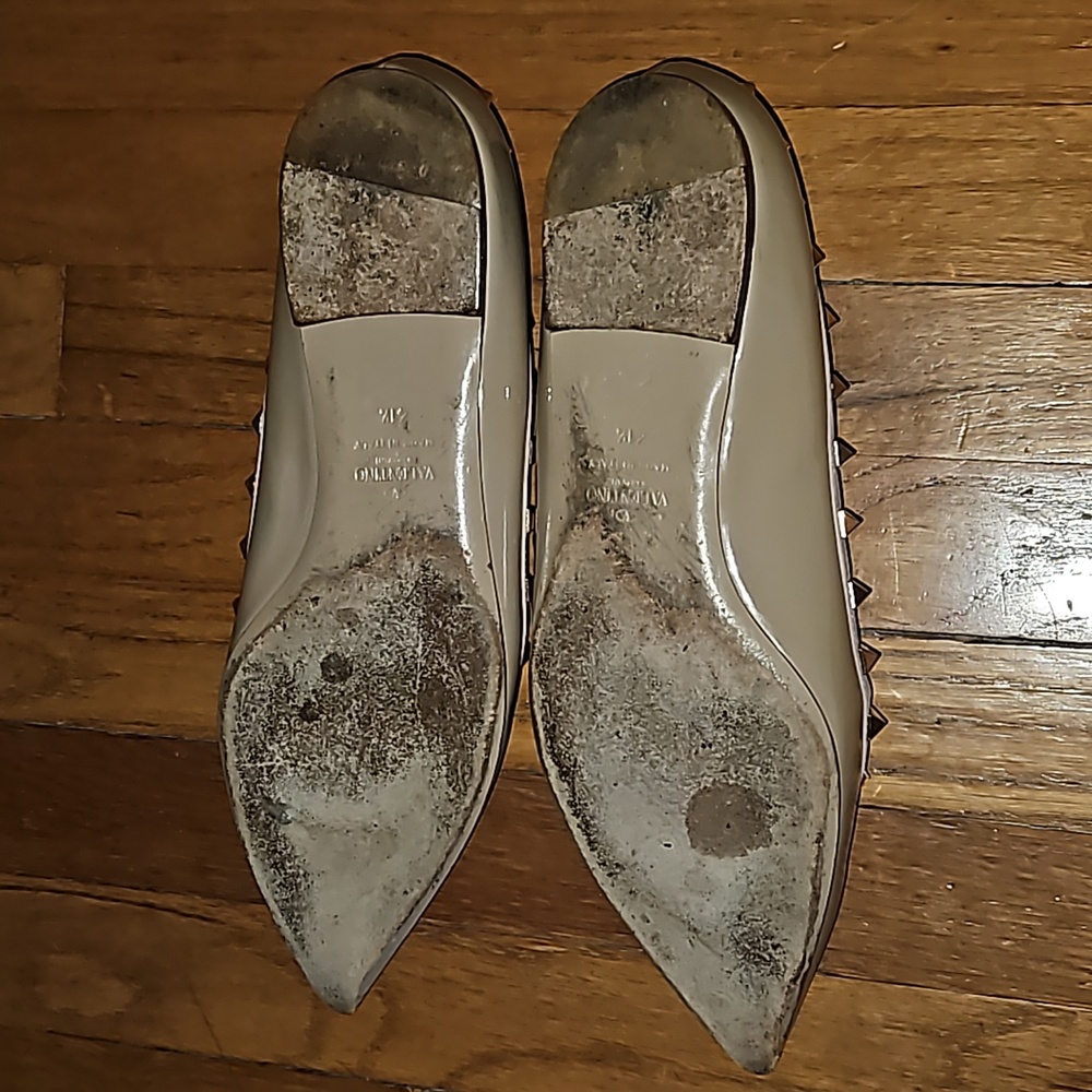 Valentino Garavani Rockstud Flats - Picture 6 of 14